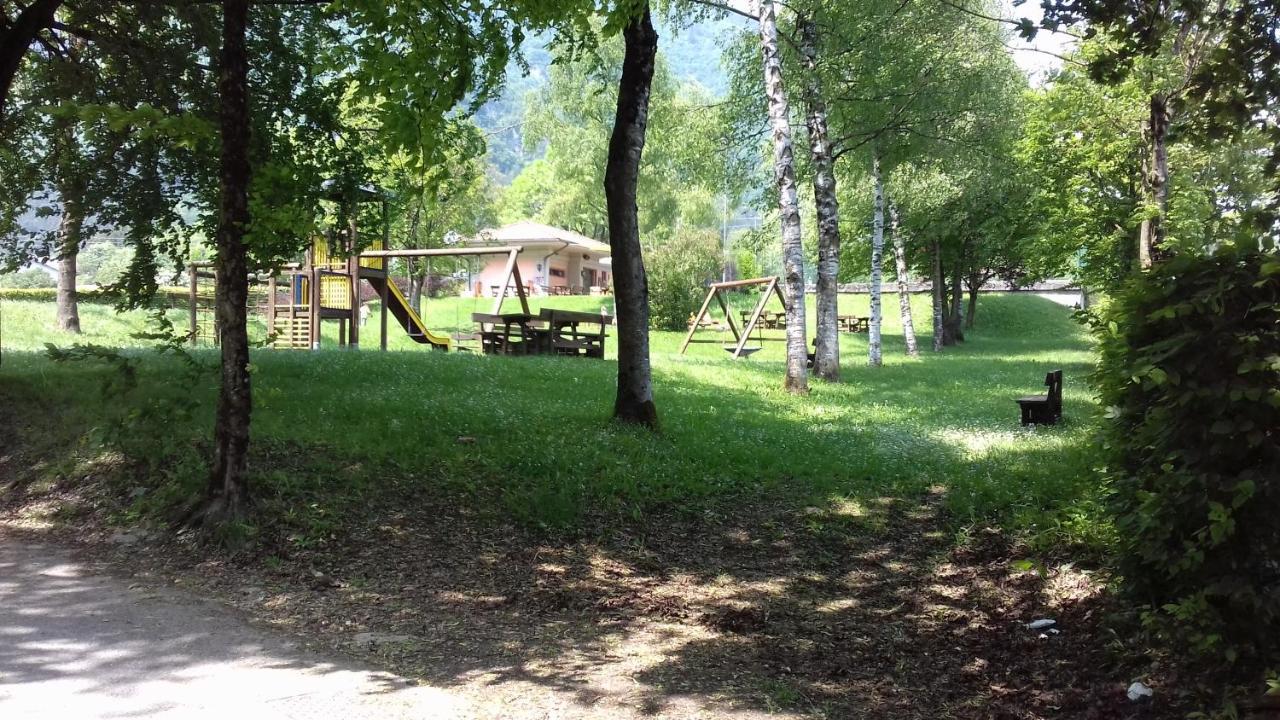 Appartamento Al Colle Bezzecca Bagian luar foto