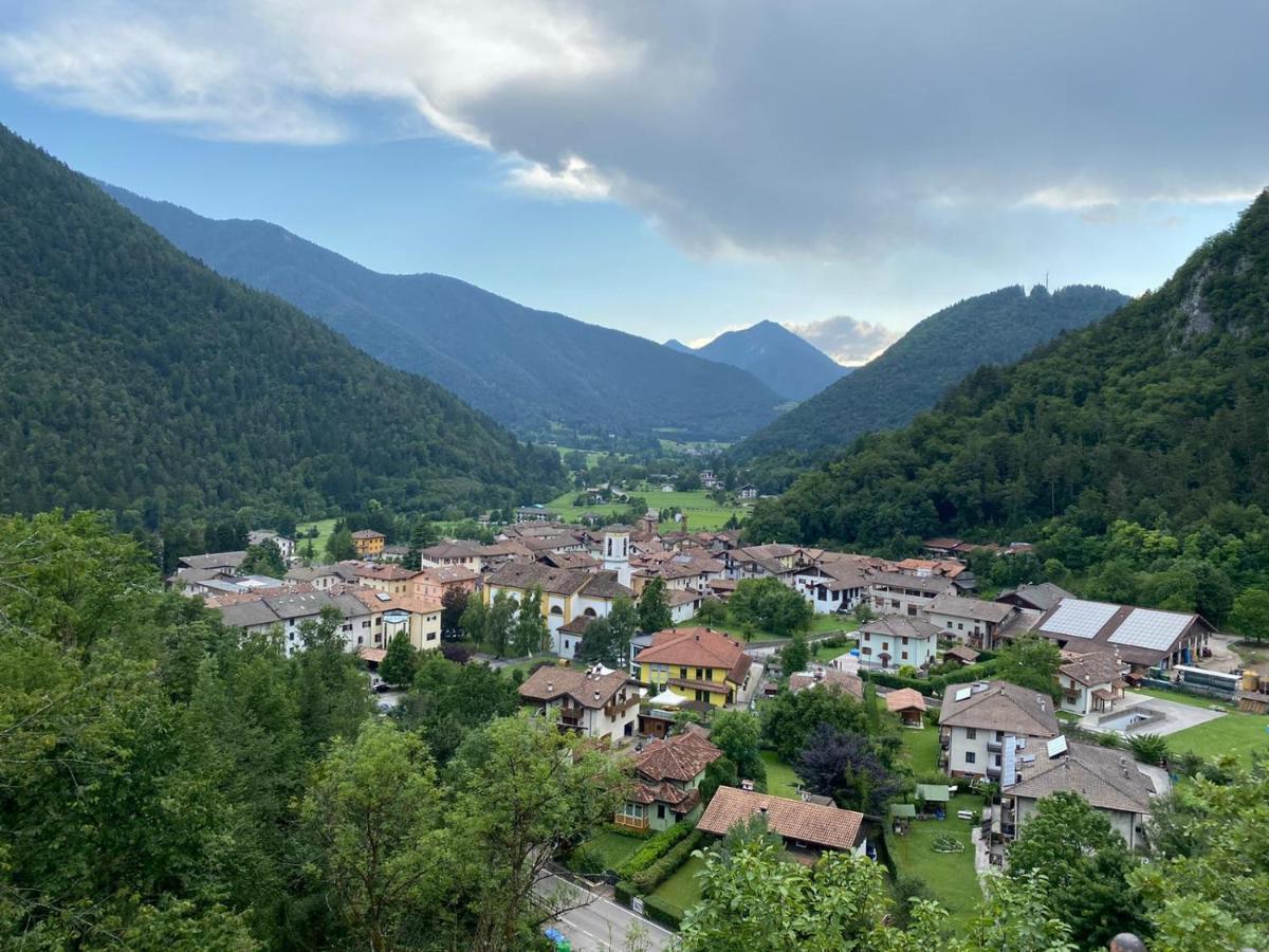 Appartamento Al Colle Bezzecca Bagian luar foto